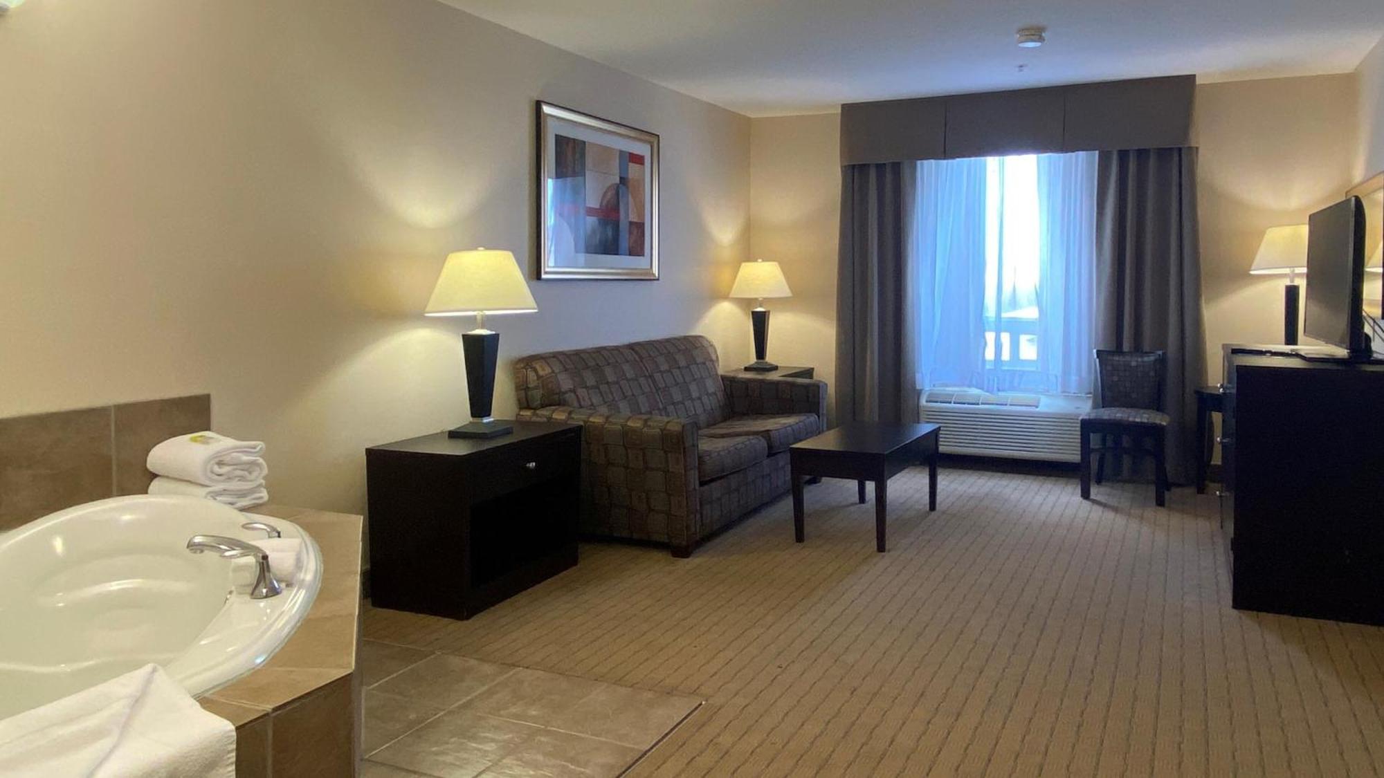 Holiday Inn Express Hotel & Suites Swift Current By Ihg Eksteriør bilde
