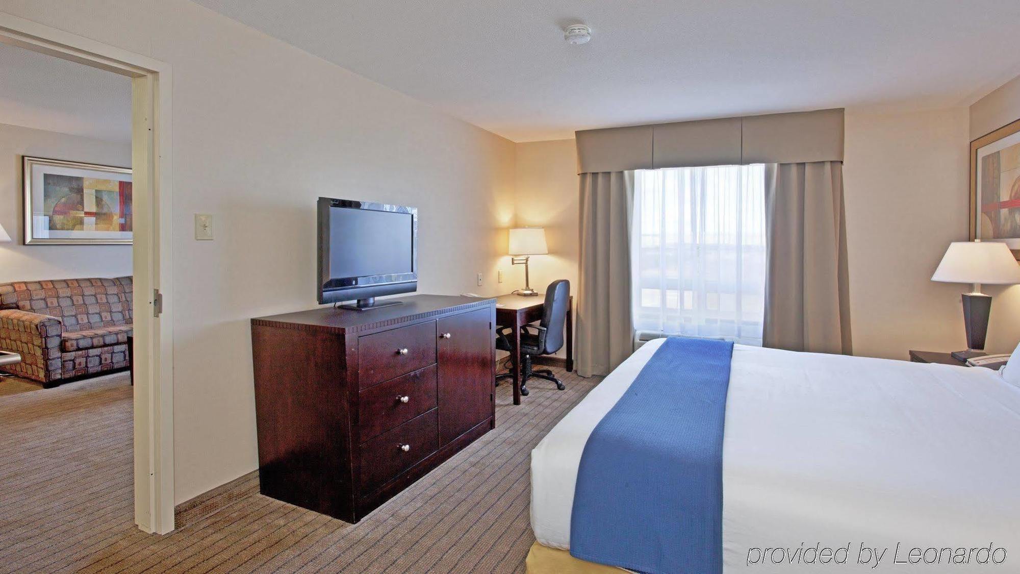 Holiday Inn Express Hotel & Suites Swift Current By Ihg Rom bilde