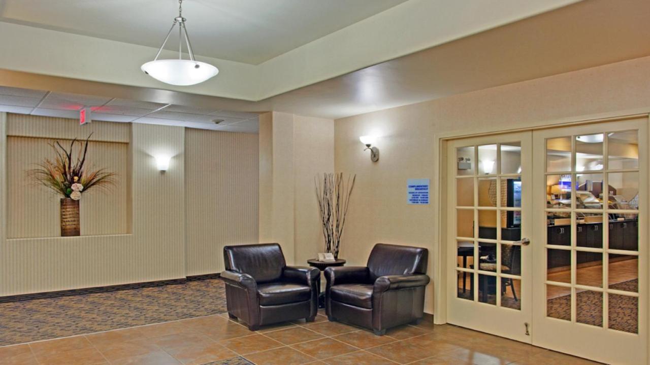 Holiday Inn Express Hotel & Suites Swift Current By Ihg Eksteriør bilde